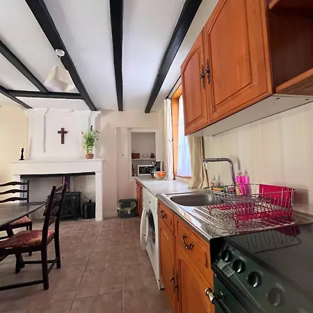 Maison De Caractere Avec Vue Sur La Verdure *