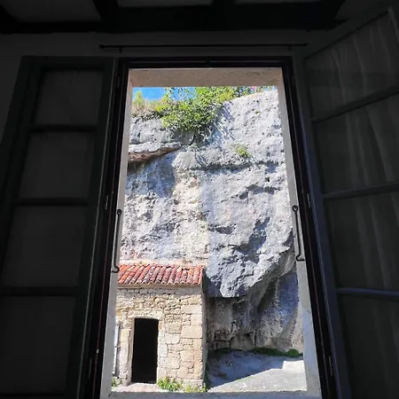 Maison De Caractere Avec Vue Sur La Verdure Saint-Savinien